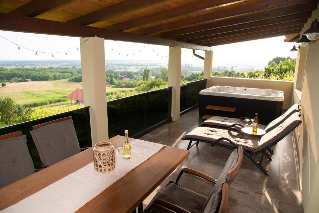 Guest House Blazevic Gornja Gracenica Bagian luar foto