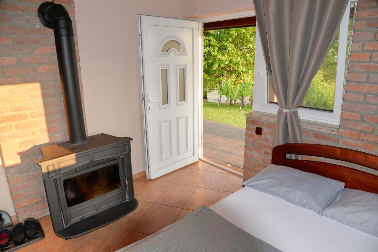 Guest House Blazevic Gornja Gracenica Bagian luar foto