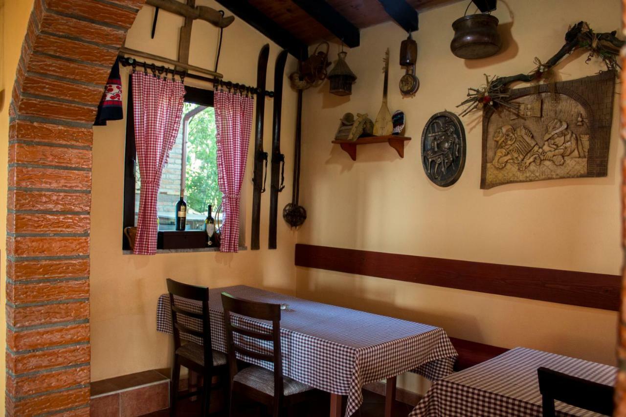 Guest House Blazevic Gornja Gracenica Bagian luar foto