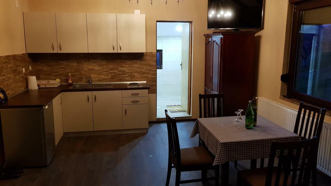 Guest House Blazevic Gornja Gracenica Bagian luar foto